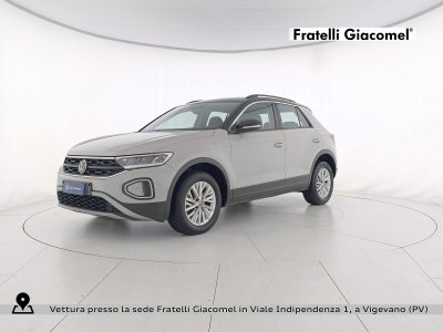 Auto Volkswagen T-Roc 1.0 tsi life 110cv usata in vendita presso concessionaria Fratelli Giacomel a 18.400 &euro; - foto numero 1