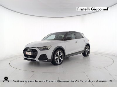 Auto Audi A1 allstreet 30 1.0 tfsi identity contrast 116cv s tronic aziendale in vendita presso concessionaria Fratelli Giacomel a 30.300 &euro; - foto numero 1