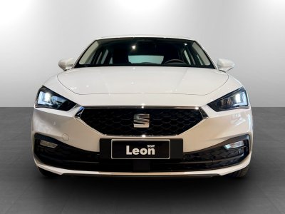 Auto Seat Leon 1.5 hybrid business 116cv dsg km 0 in vendita presso concessionaria Fratelli Giacomel a 24.900 &euro; - foto numero 2